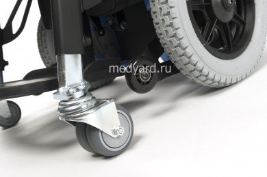 61652ed16ae7f_navix-su---detail-front-wheels-1634021290
